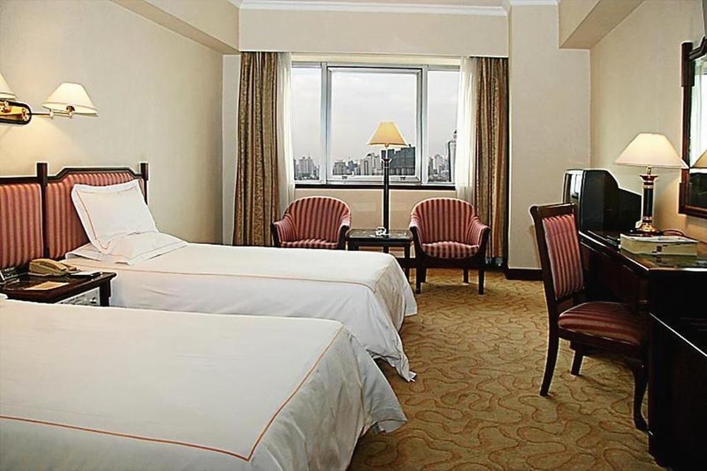 Vienna International Hotel Shanghai Hengshan Road Exterior photo