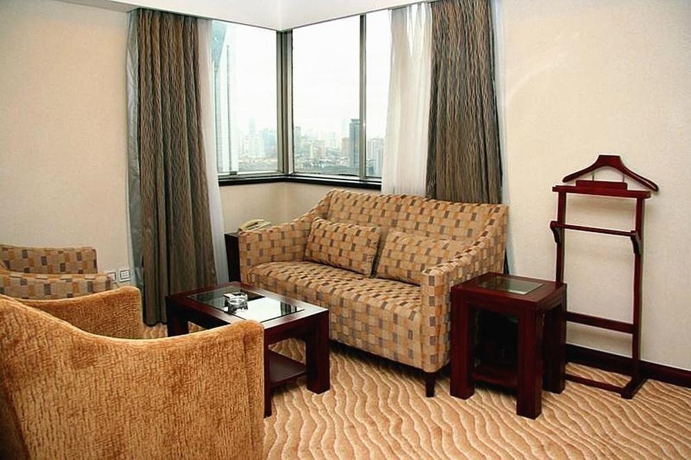 Vienna International Hotel Shanghai Hengshan Road Exterior photo