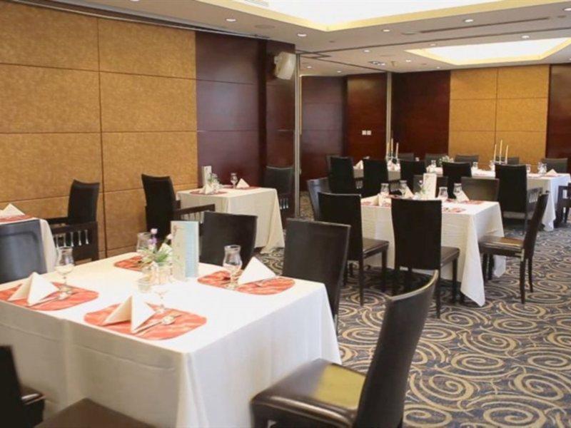 Vienna International Hotel Shanghai Hengshan Road Exterior photo