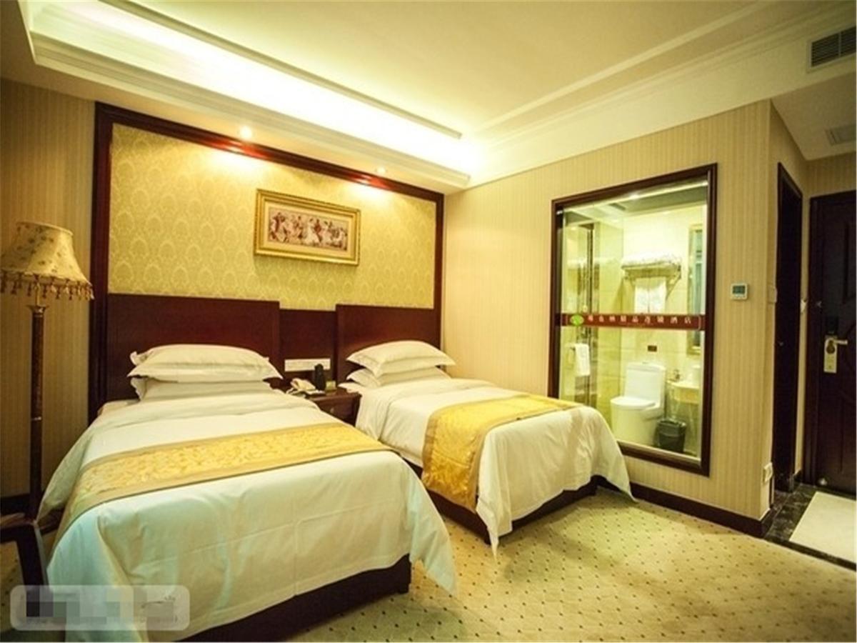Vienna International Hotel Shanghai Hengshan Road Exterior photo