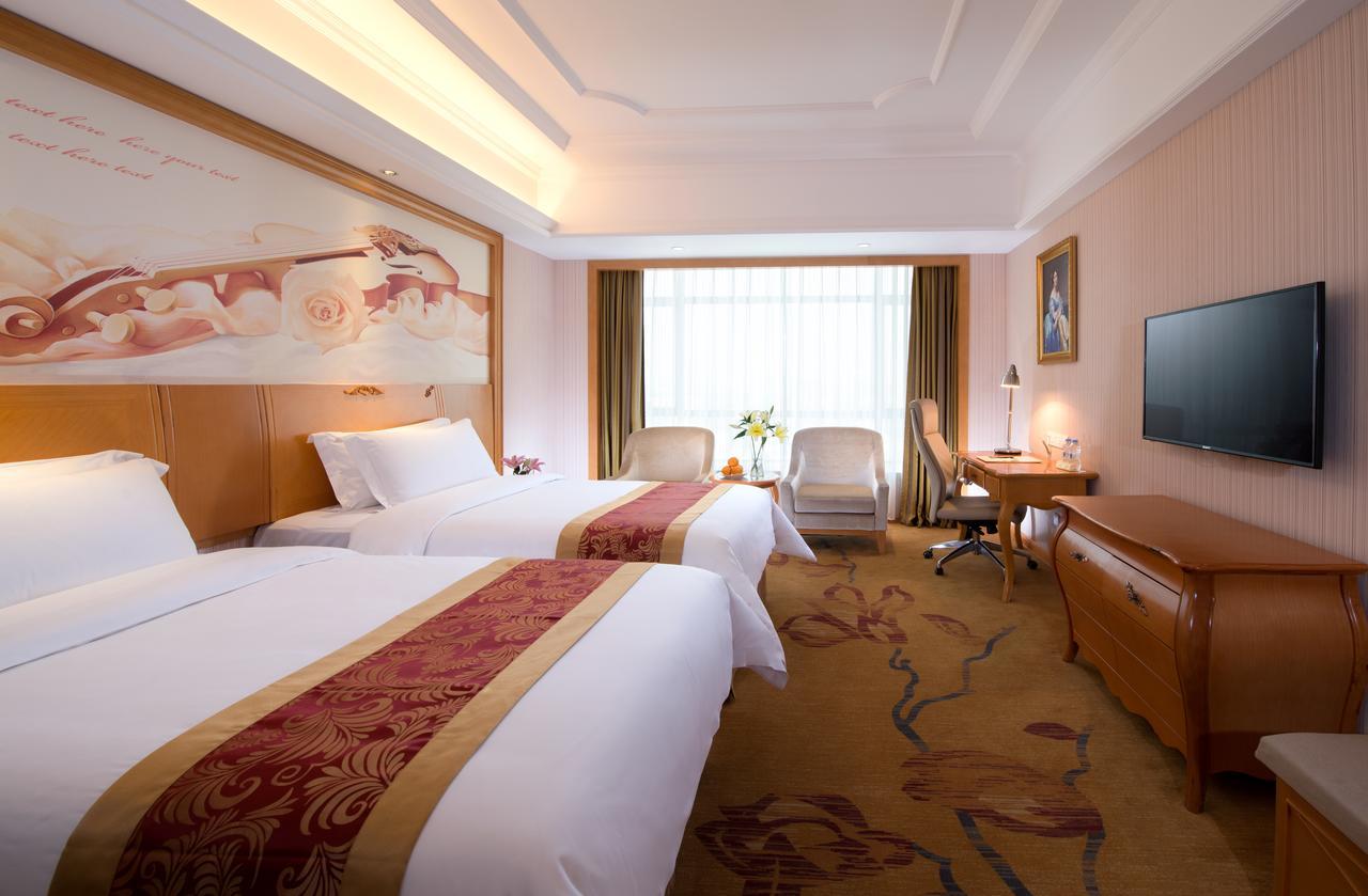 Vienna International Hotel Shanghai Hengshan Road Exterior photo